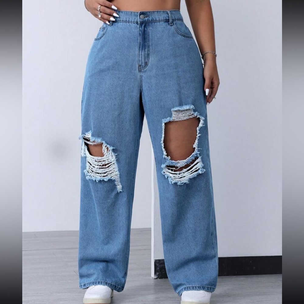 Women's Distressed Blue Jeans